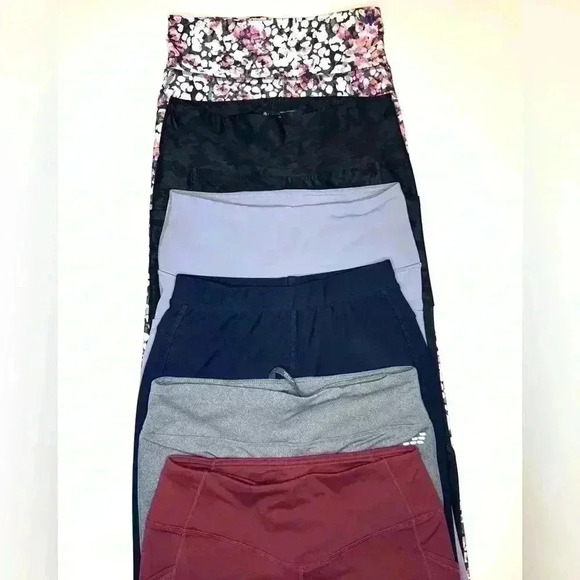 Lot of 6 women’s Sport Leggings Size- Medium ( Baleaf ,Chico’s , Bally , Reflex - Picture 4 of 16